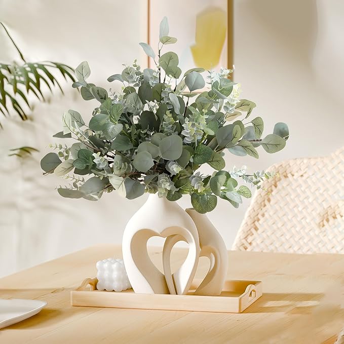 White Ceramic Flower Vases Table Decor Heart Shaped Vase Set of 2 | Nordic Heart Shaped Vases Minimalist Decorative Vase for Table Centerpiece Wedding Dining Living Room Office House Decoration