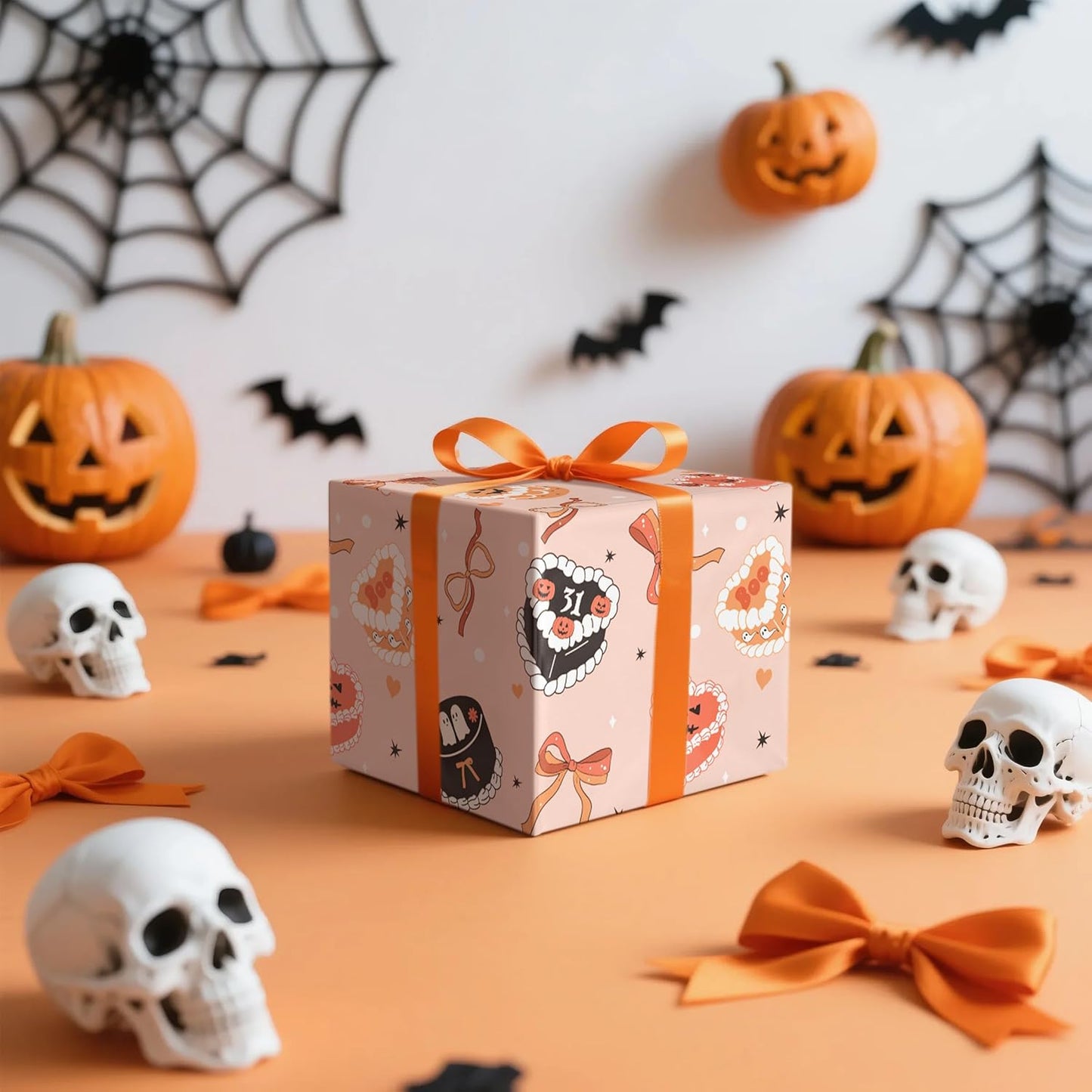 LeZakaa Halloween Cake Wrapping Paper Roll, Cute Halloween Cakes with Ghosts Pumpkins Bows Design, for Trick-or-Treat Party, Girls Women Bakers, Mini Roll 17 in x 16.4 Ft