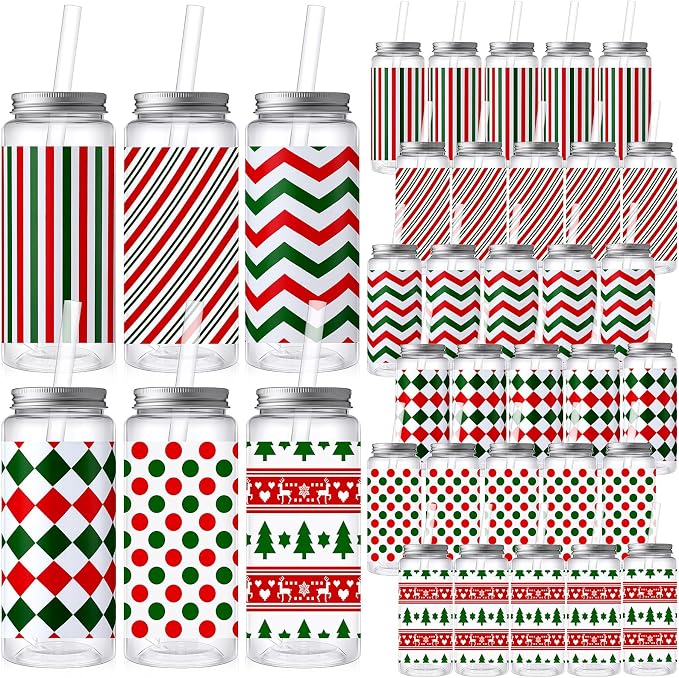 Skylety 30 Pcs Christmas Plastic Cups with Lids and Straws 13.5 oz Red and Green Striped Reusable Plastic Tumbler Christmas Party Decor for Xmas Women Birthday Party Supplies