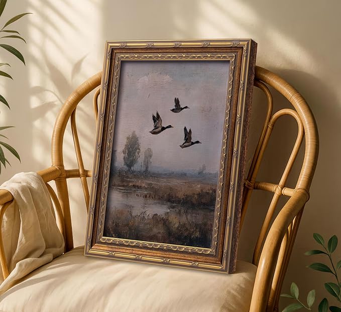 Vintage Gold Framed Flying Duck Wall Art Mallard Duck Canvas Wall Decor Rustic Mallard Poster Artwork Retro Rustic Farmhouse Animal Picture for Home Living Bedroom Farmhouse Hallway