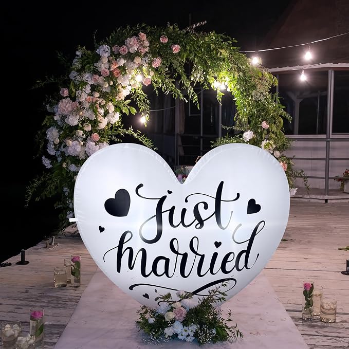 3.9 ft Wedding Inflatables Just Married Outdoor Decorations Heart LED Lighted Blow up Yard Decorations for Wedding Anniversary Garden Lawn Romantic Party Supplies