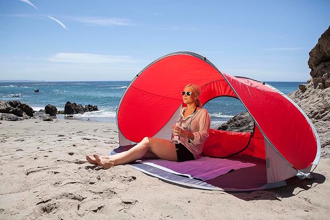 PICNIC TIME NCAA Georgia Tech Yellow Jackets Manta Portable Beach Tent, Pop Up Tent, Beach Sun Shelter Pop Up, (Gray with Black Accents)