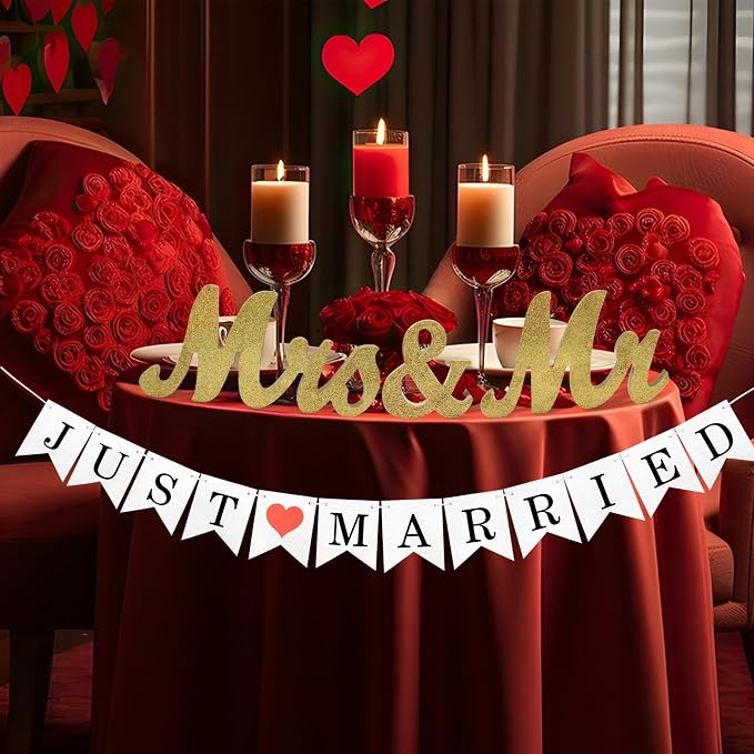 Mr & Mrs Sign for Wedding Table, Just Married Banner, Wedding Decoration Items, Head Table Wood Letter, Anniversary Party Valentine's Day Vintage Decor (Golden W/Banner)