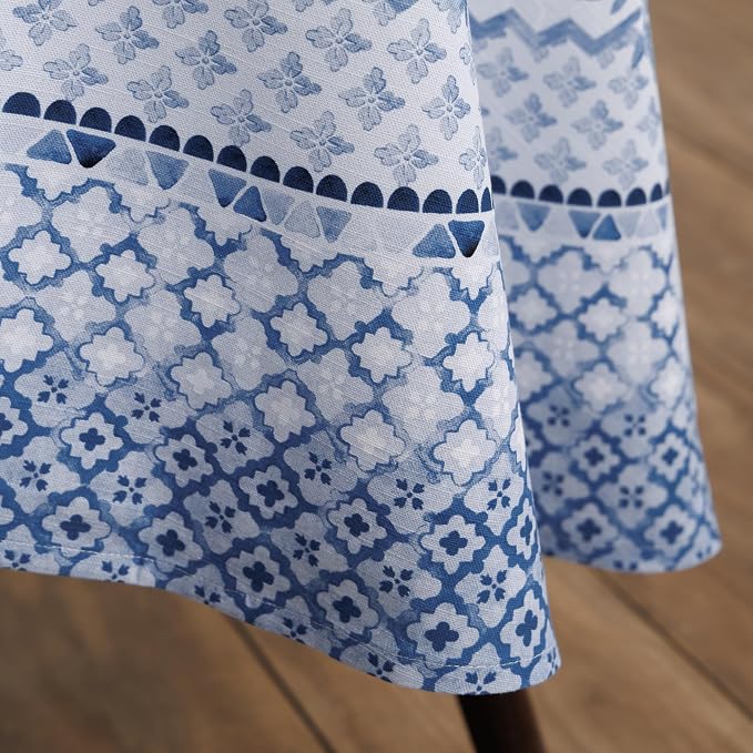 Maison d' Hermine Table Cloth Round Table 100% Cotton 69 Round Inches Tablecloth Reusable Decorative for Dining Kitchen Room Farmhouse Party Home Hotel Restaurant Spring Summer - Rose Garden - Blue