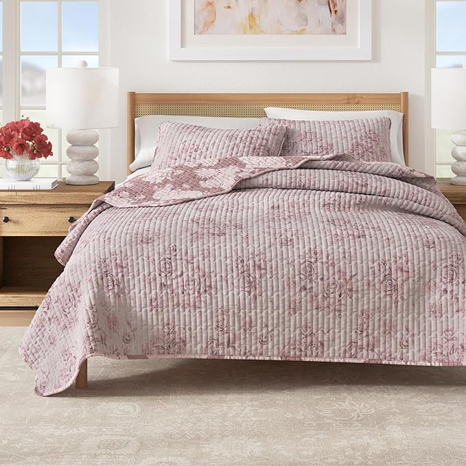 Great Bay Home Twin/Twin XL 100% Cotton Quilt Set with Shams - Vintage Pink Floral Prints - Lightweight, Breathable, All-Season Bedding - 2-Piece Twin Bed Set (Dusty Rose)