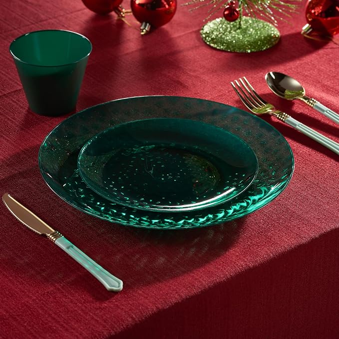 PLASTICPRO 30 Pack Hammered Plastic Plates Heavyweight Disposable Plastic Plates Elegant Transparent Green Platsic Party Dishes (Hammered green Christmass, 9'' INCH PLATES)