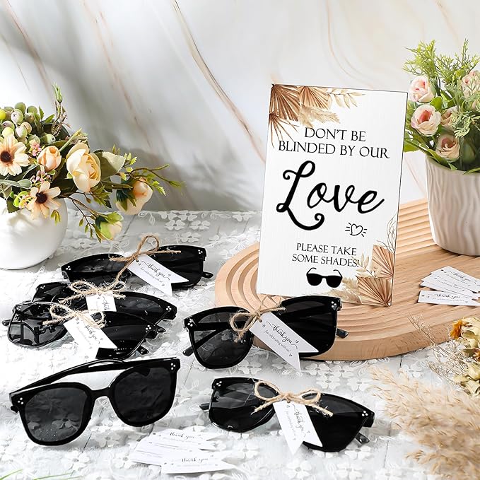 Kanayu Wedding Sunglasses for Guests Wedding Gifts Sign Married Decorations Sunglasses Black Glasses Bridal Party Favors