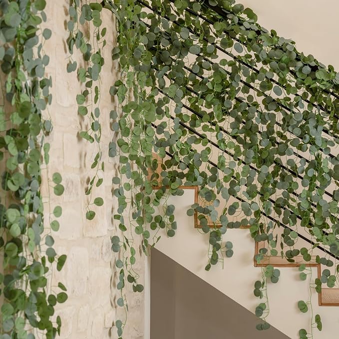 CQURE 28Pcs Eucalyptus Garland,Artificial Eucalyptus Leaves Table Greenery Garland Wreath Vines for Wedding Party Table Bedroom Wall Room Decor
