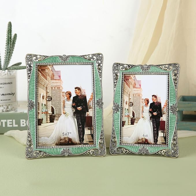 5x7 Vintage Green Picture Frame with Brass Metal Photo Frame Ornate Antique Art Decor, Clear Glass Front, Unique Gifts for Couple Women Wedding Mothers Day, Horizontally & Vertically