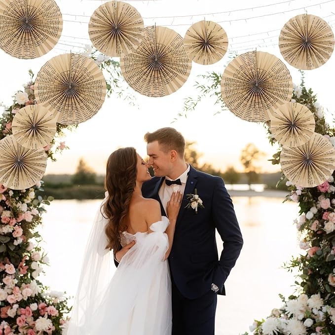 Feifeiya 12 Pcs Vintage Book Hanging Paper Fans 8'' 12'' 16'' Vintage Pages Book Paper Fans Set Round Kraft Newspaper Hanging Ornaments Decorations for Library Club Birthday Wedding Events Party