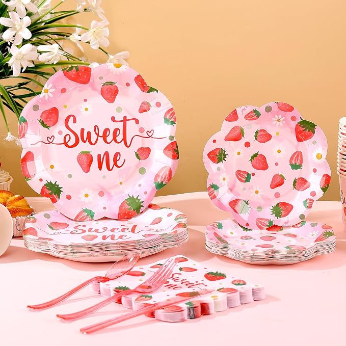 Strawberry First Birthday Decorations for Girl, Strawberry First Birthday Plates Serves 24, Strawberry Plates, Strawberry 1st Birthday Decorations, Berry Sweet One Birthday Party Decorations