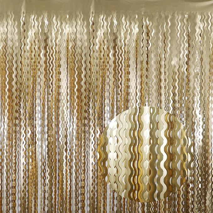 GOER Metallic Tinsel Foil Fringe Curtains Party Photo Backdrop Party Streamers for Birthday,Graduation,New Year Eve Decorations Wedding Decor (Champagne Gold,1 Pack)