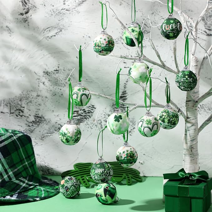 Outus 16 Pcs St. Patrick's Day Tree Ornaments Ball Vintage St. Patrick's Day Decorations for Tree Vintage Style Shamrock Luck Irish Hanging Ornaments Farmhouse Home Decoration Holiday Party Favors