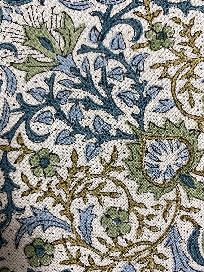 Ridhi Round Tablecloth Hand Block Print 100% Cotton Reusable Indigo Flower 110 Inch Table Cover Decorative Everyday Use for Dining, Home, Party, Wedding, Farmhouse, Party Gift for Spring, Mother's Day