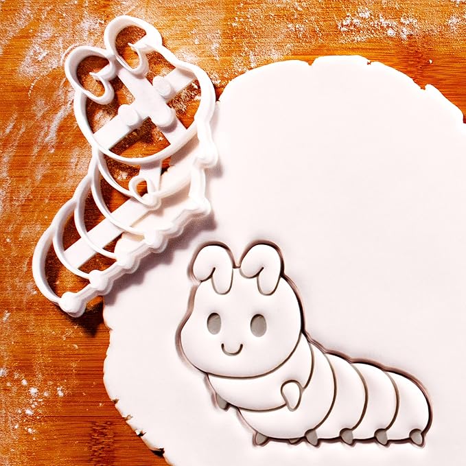 BAKERLOGY Cute Caterpillar Cookie Cutter - Detailed Biscuit Cutter Design for Baking and Crafts, ideal on fondant, dough, clay