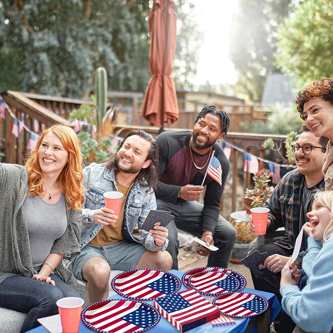 QZYL 150 Pcs 4th of July Party Supplies, Serve 50 Patriotic American Flag Party Tableware Set Paper Plates and Napkins, Fourth of July Decorations for Independence Day Patriotic BBQs Picnic Events
