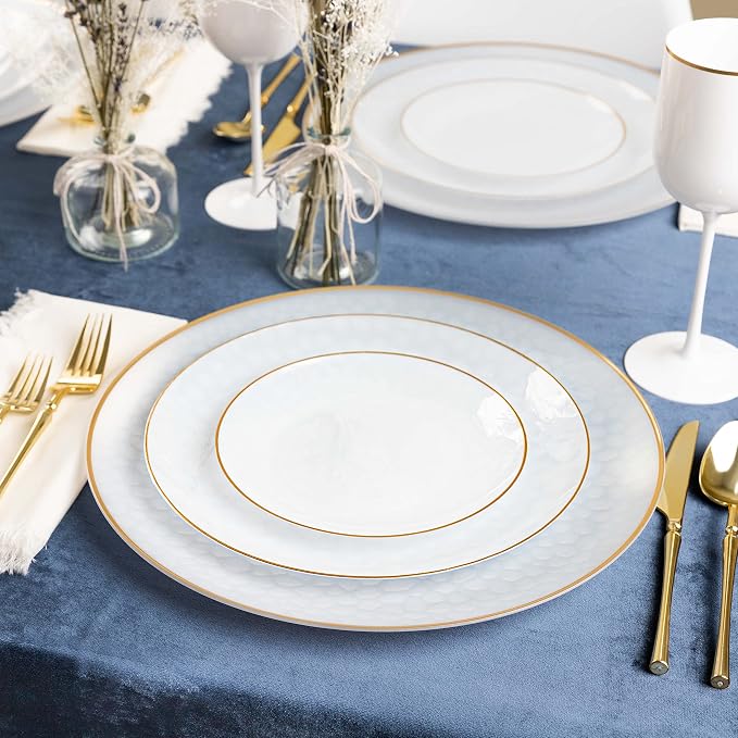 PLASTICPRO 30 Pack Hammered Plastic Plates Heavyweight Disposable Plastic Plates Elegant Transparent White With Gold Rim Platsic Party Dishes (Transparent White With Gold Rim, 10'' INCH PLATES)