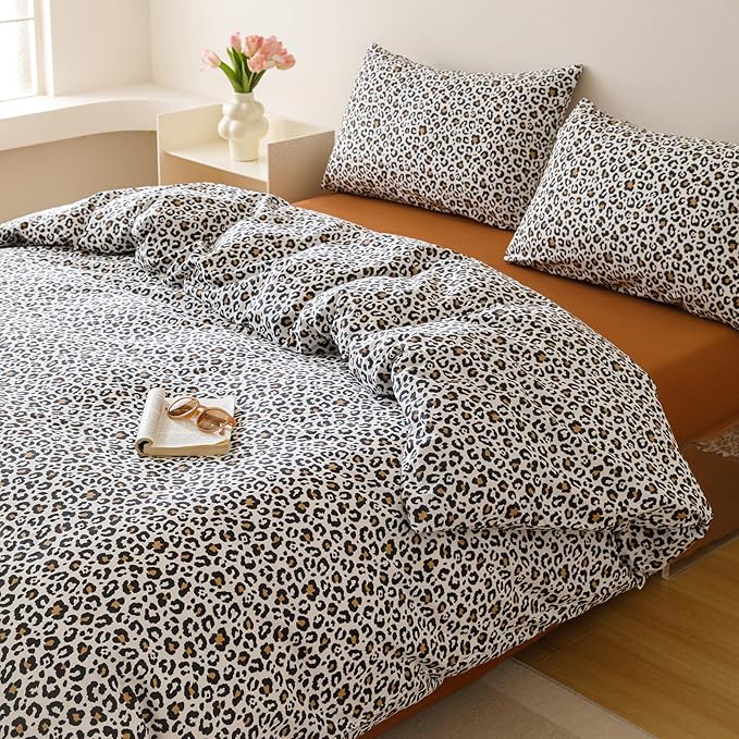 KAREVER Leopard Print Comforter King Cotton Black White Cheetah Bedding Set Animal Lepard Print Bedding Blanket King