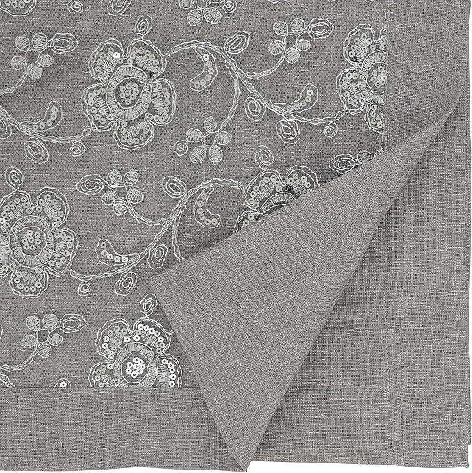 SARO LIFESTYLE Floral Embroidered Tablecloth, Silver, 50"x70"